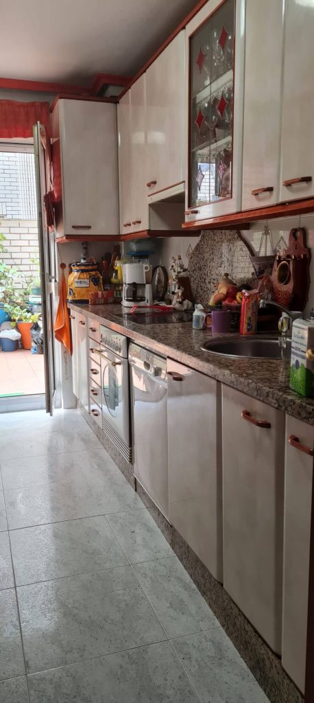 Cocina Piso En León , Rio Valdellorma Zona Poligono 58, en venta por IGD ROYAL HOME, Inmobiliaria en León
