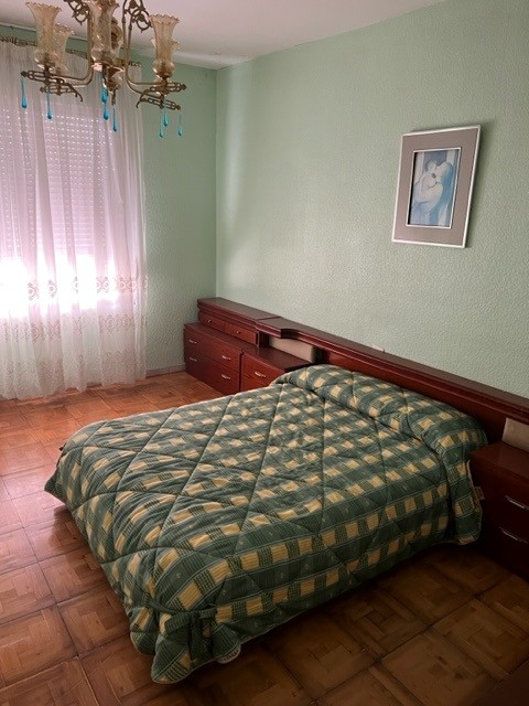 Dormitorio Casa en Benavides, Avenida Escribano, en venta por IGD Royal Home - Inmobiliaria en León
