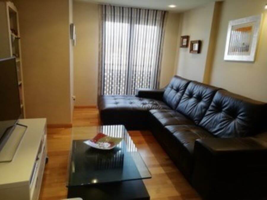 Dormitorio duplex en León, Avenida Antibioticos. En venta por IGD ROYAL HOME, Inmobiliaria en León