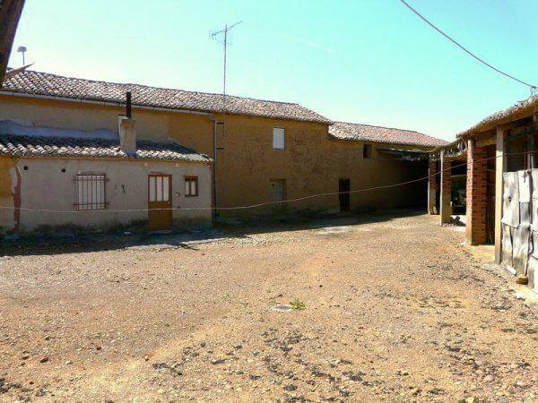 Exterior De Casa Casa En León , Valderas, en venta por IGD ROYAL HOME, Inmobiliaria en León