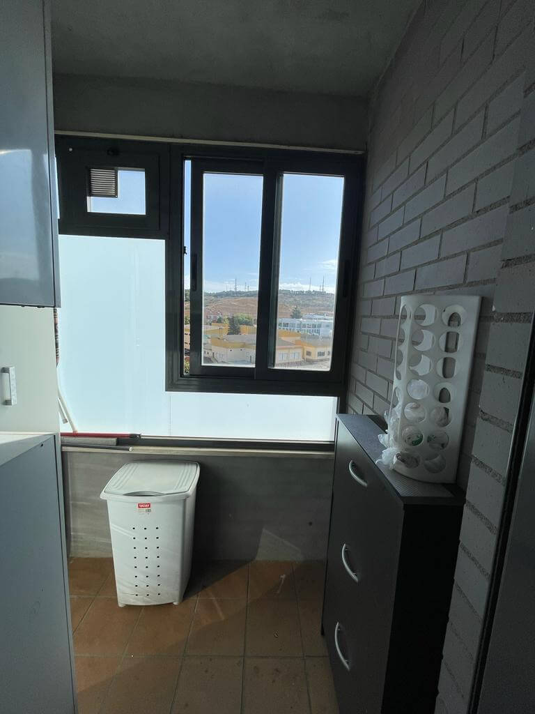 Lavanderia Piso en León, Calle Voluntariado Proteccion Civil, Zona Puente Castro. En Venta por IGD Royal Home - Inmobiliaria En León