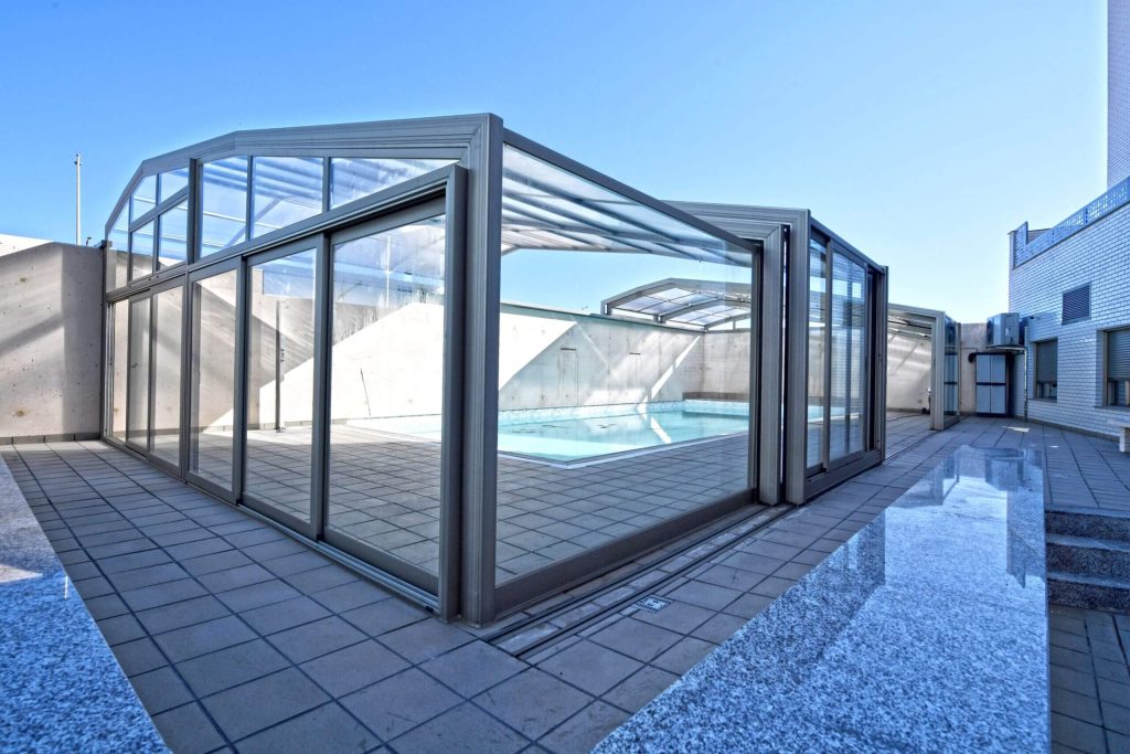 Piscina Piso En León , Paseo De La Granja 11 13 Zona La Granja, en venta por IGD ROYAL HOME, Inmobiliaria en León