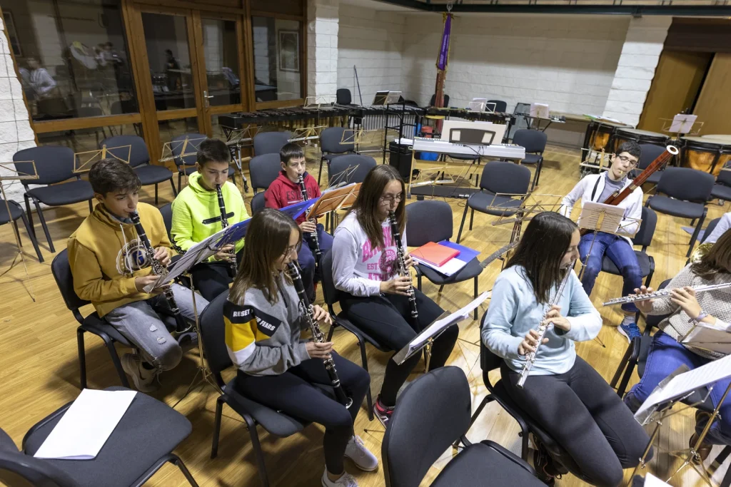 Assaig musical, fotografia de l’arxiu Nova Ruralitat